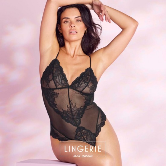 body vivid Wacoal Lingerie mon amour