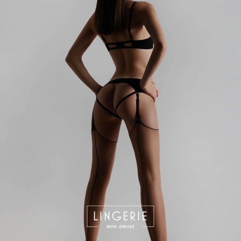Porte jarretelles le petit secret maison close Lingerie mon amour