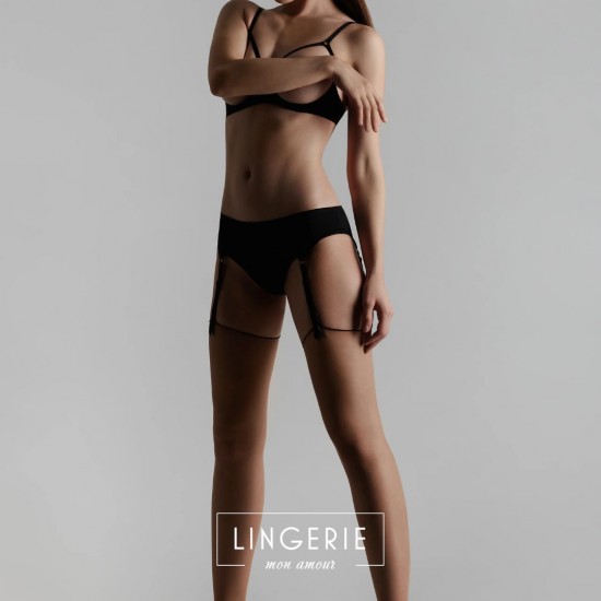 Porte jarretelles le petit secret maison close Lingerie mon amour